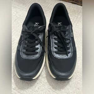 Kizik Paris Sneakers
